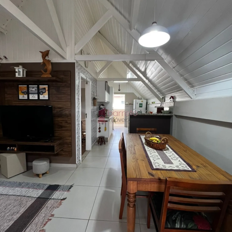 CASA À VENDA NO JARDIM TANNUS – JUNDIAI/SP