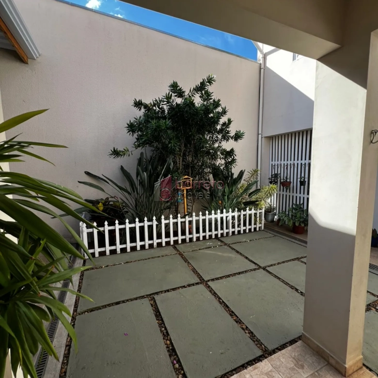CASA À VENDA NO JARDIM TANNUS – JUNDIAI/SP