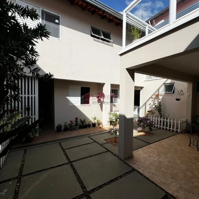 CASA À VENDA NO JARDIM TANNUS – JUNDIAI/SP