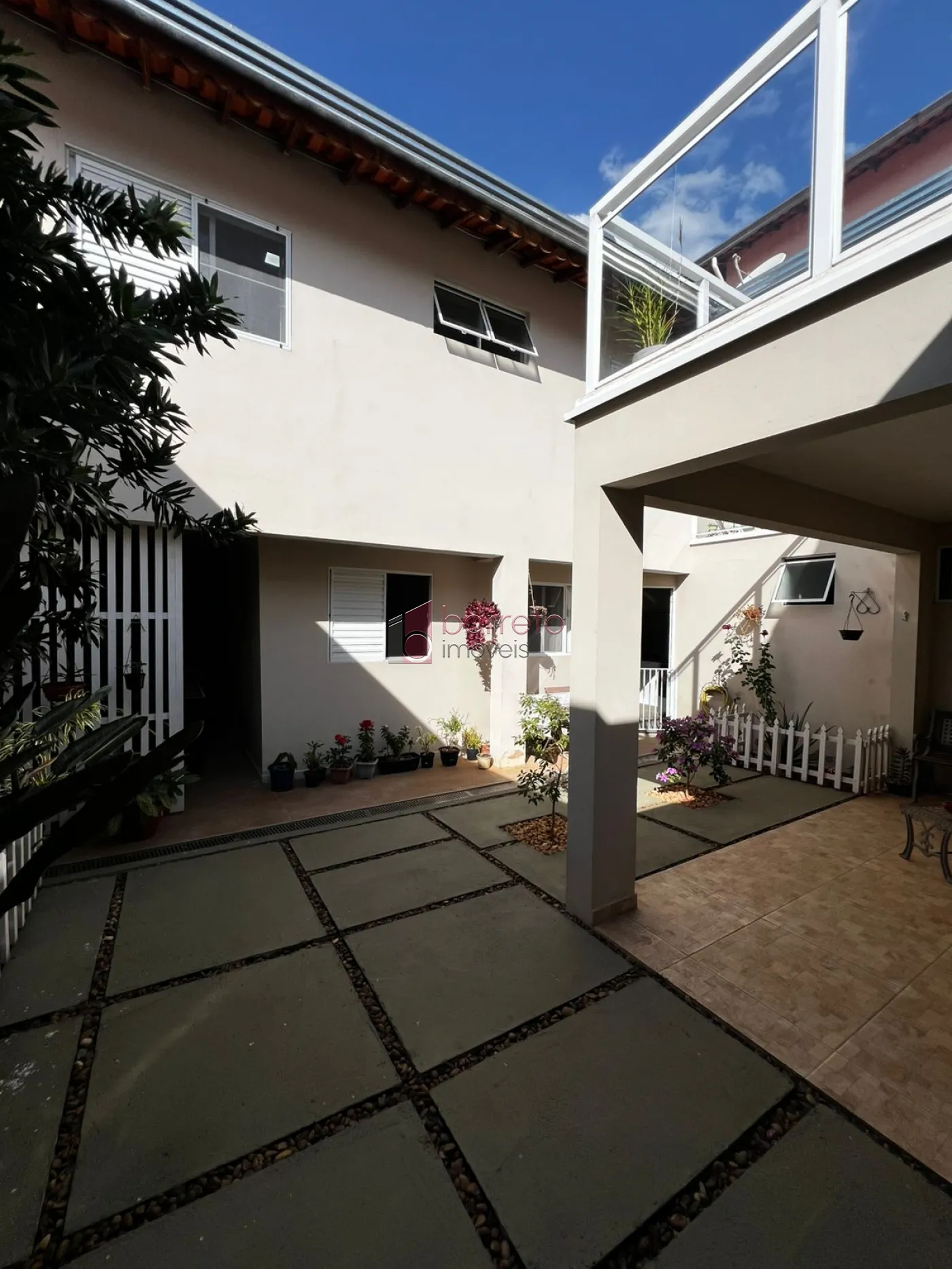 CASA À VENDA NO JARDIM TANNUS – JUNDIAI/SP