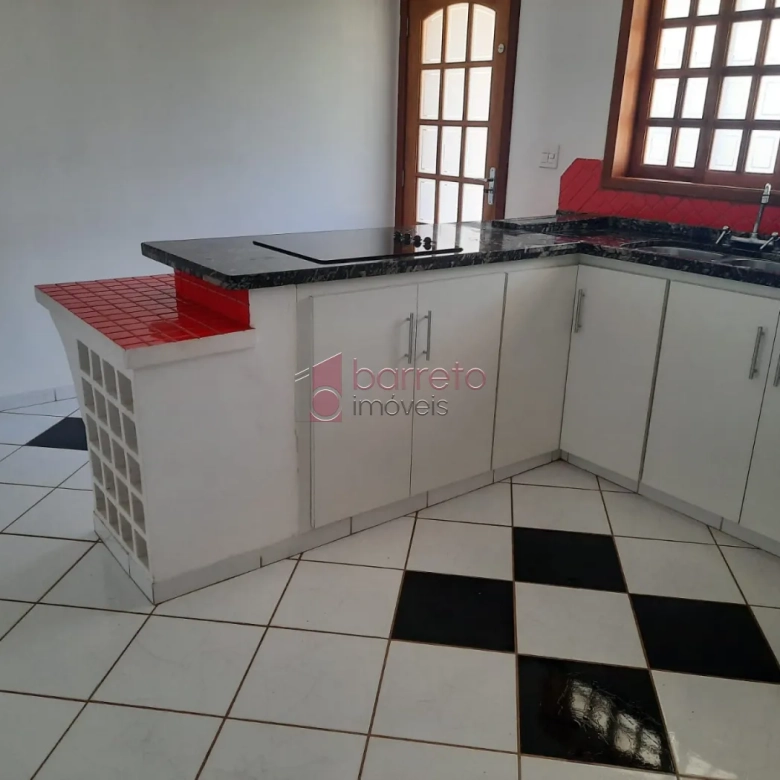 SOBRADO PARA LOCAÇÃO E VENDA NO BAIRRO MEDEIROS – JUNDIAÍ/SP