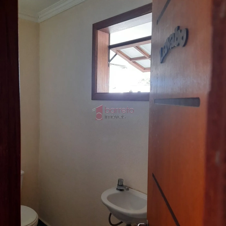 SOBRADO PARA LOCAÇÃO E VENDA NO BAIRRO MEDEIROS – JUNDIAÍ/SP