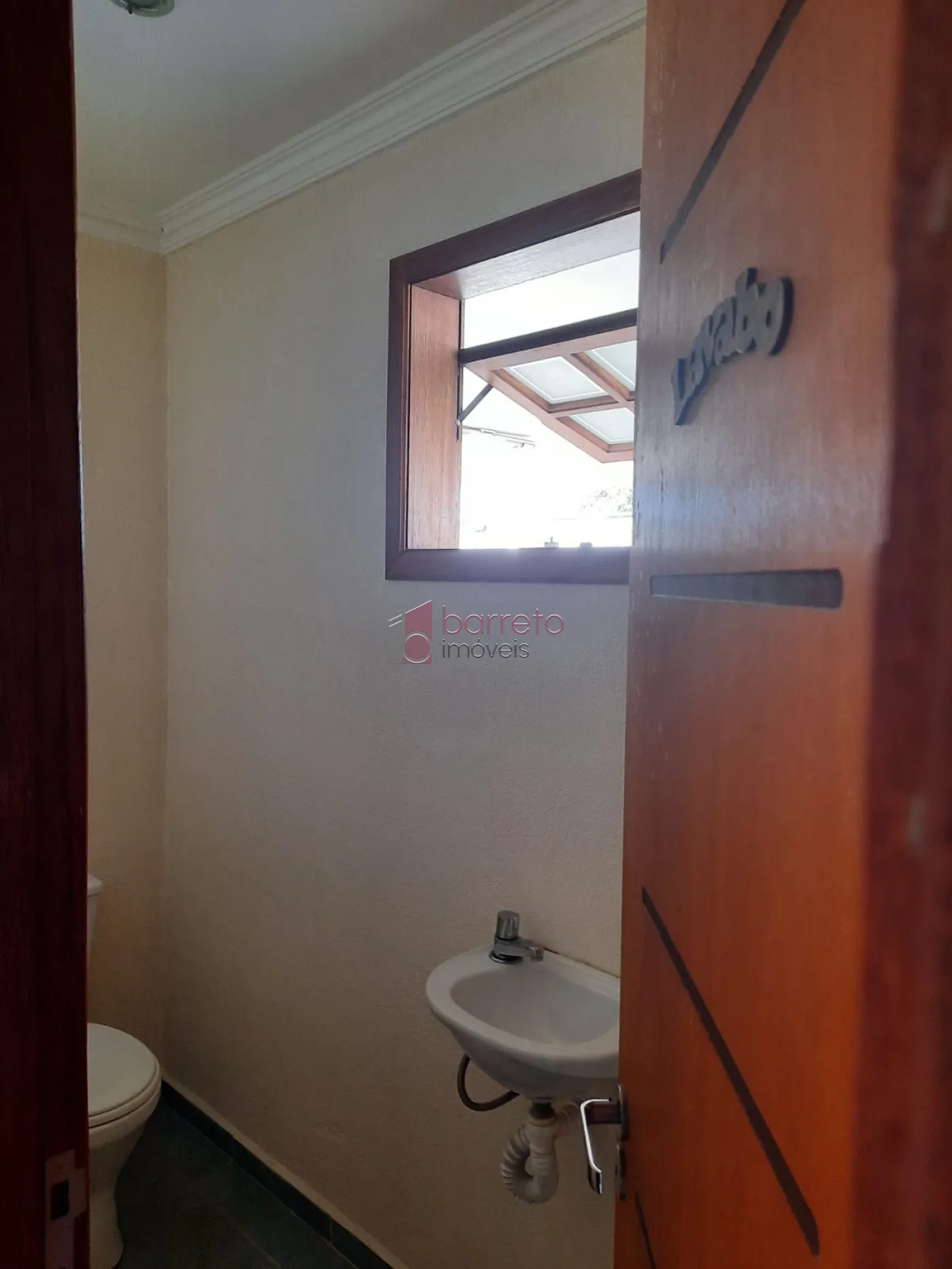SOBRADO PARA LOCAÇÃO E VENDA NO BAIRRO MEDEIROS – JUNDIAÍ/SP