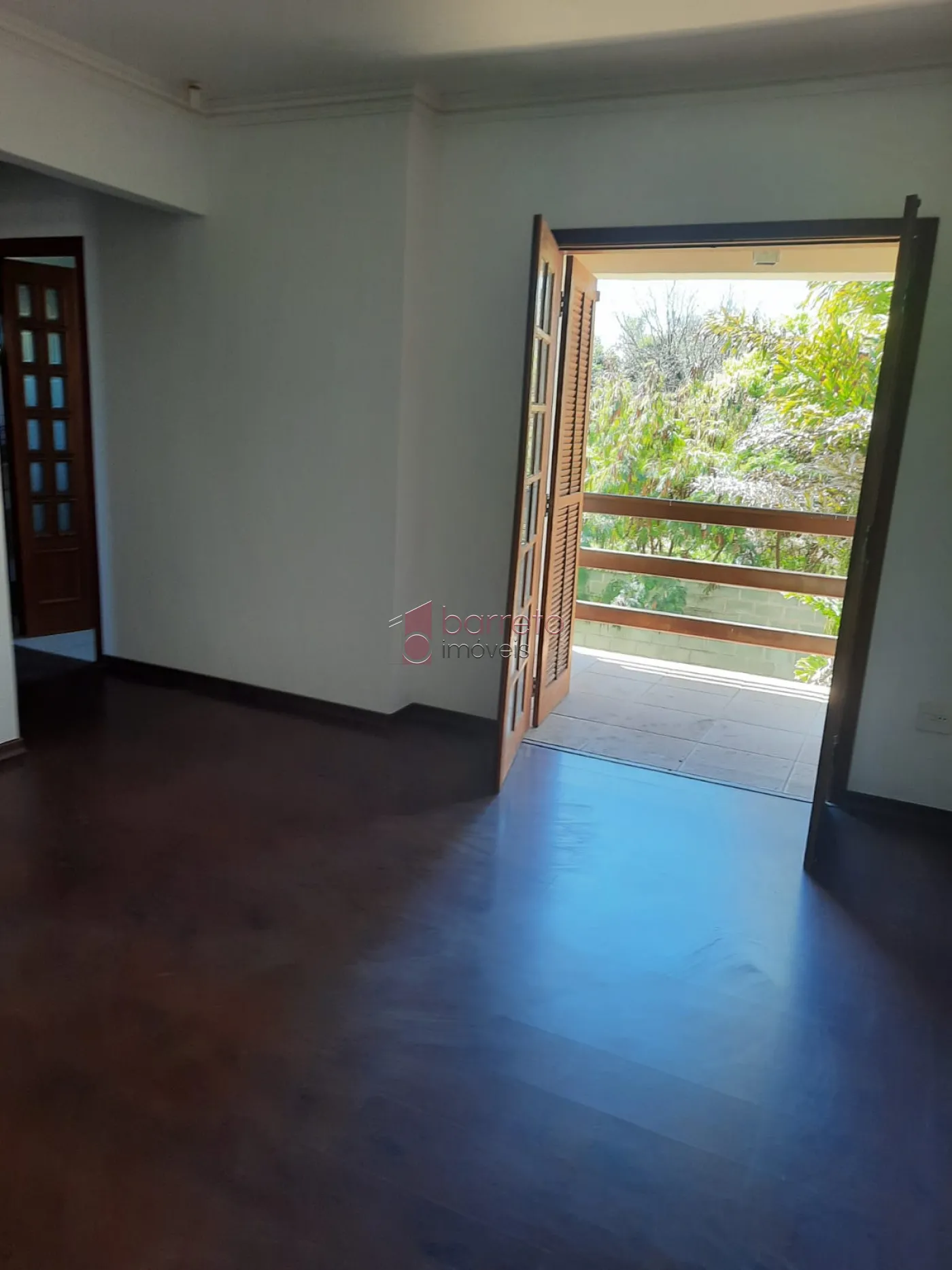 SOBRADO PARA LOCAÇÃO E VENDA NO BAIRRO MEDEIROS – JUNDIAÍ/SP
