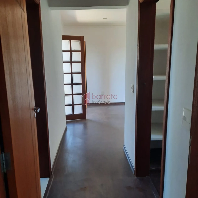 SOBRADO PARA LOCAÇÃO E VENDA NO BAIRRO MEDEIROS – JUNDIAÍ/SP