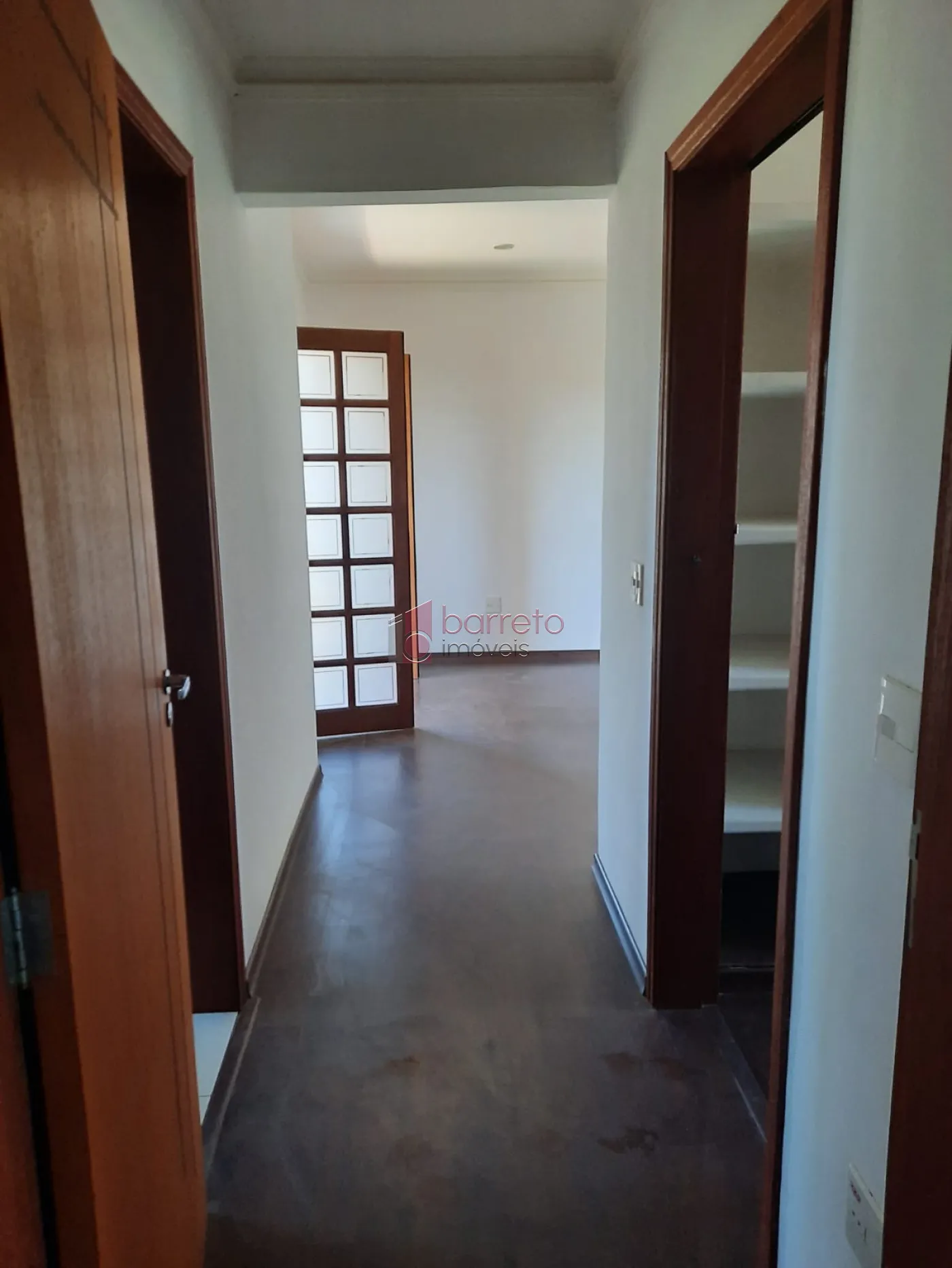 SOBRADO PARA LOCAÇÃO E VENDA NO BAIRRO MEDEIROS – JUNDIAÍ/SP
