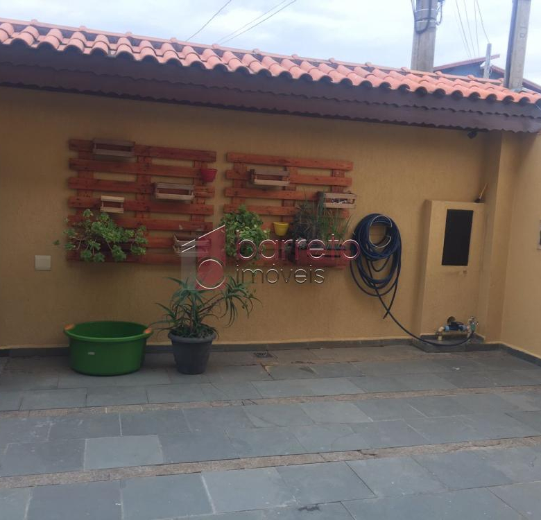 EXCELENTE CASA À VENDA, NO BAIRRO MIRANTE DE JUNDIAÍ, EM JUNDIAÍ – SP