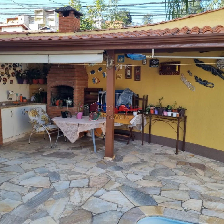 CASA PARA VENDA NO BAIRRO PARQUE DA COLÔNIA – JUNDIAÍ/SP