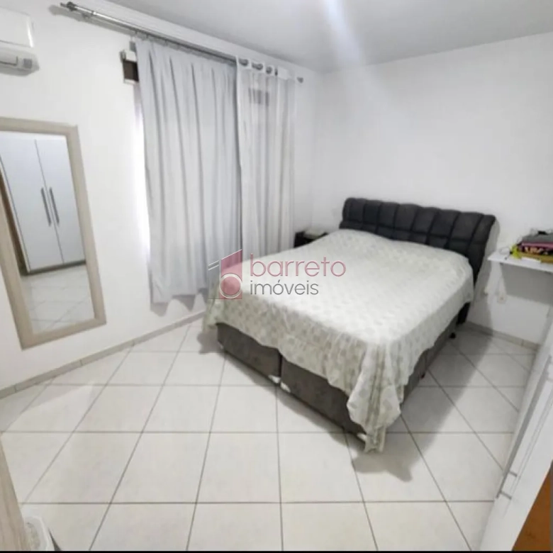 CASA À VENDA NO BAIRRO PARQUE DA REPRESA EM JUNDIAÍ/SP