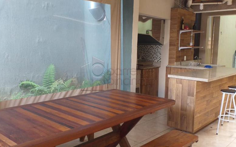 SOBRADO PARA VENDA NO BAIRRO VILA SANTANA – JUNDIAÍ/SP