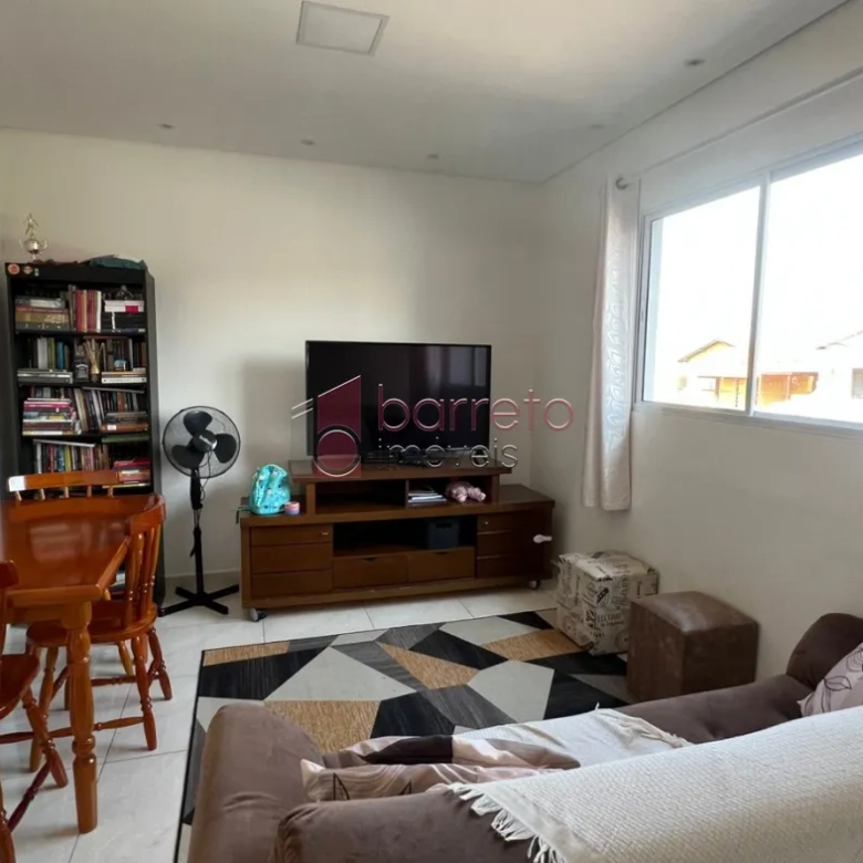 CASA COM EDÍCULA À VENDA NO BAIRRO ELOY CHAVES – JUNDIAÍ/SP