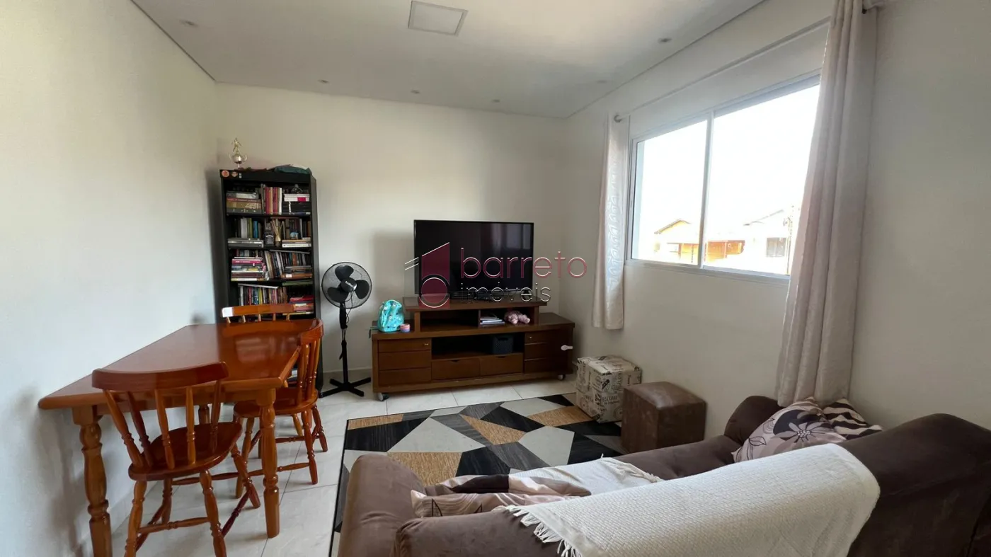 CASA COM EDÍCULA À VENDA NO BAIRRO ELOY CHAVES EM JUNDIAÍ/SP
