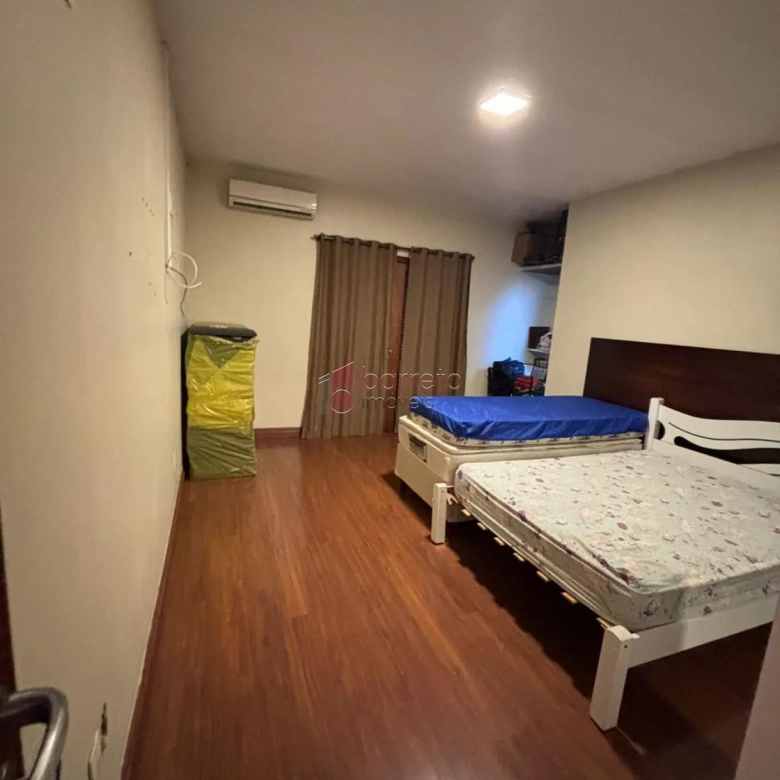 SOBRADO À VENDA NO JARDIM TULIPAS EM JUNDIAÍ/SP