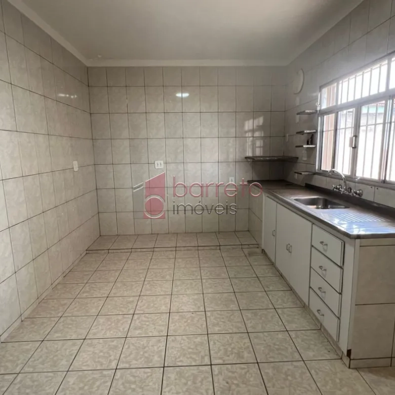 SOBRADO PARA VENDA E LOCAÇÃO NO TULIPAS – JUNDIAÍ/SP