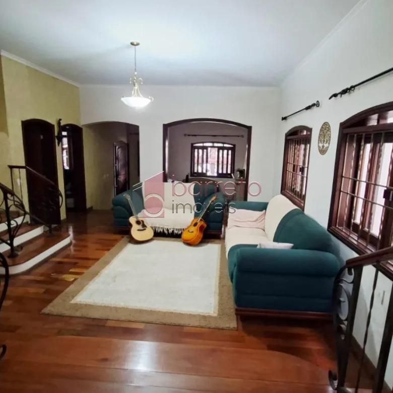SOBRADO À VENDA NO BAIRRO VILA GALVÃO – JUNDIAÍ/SP