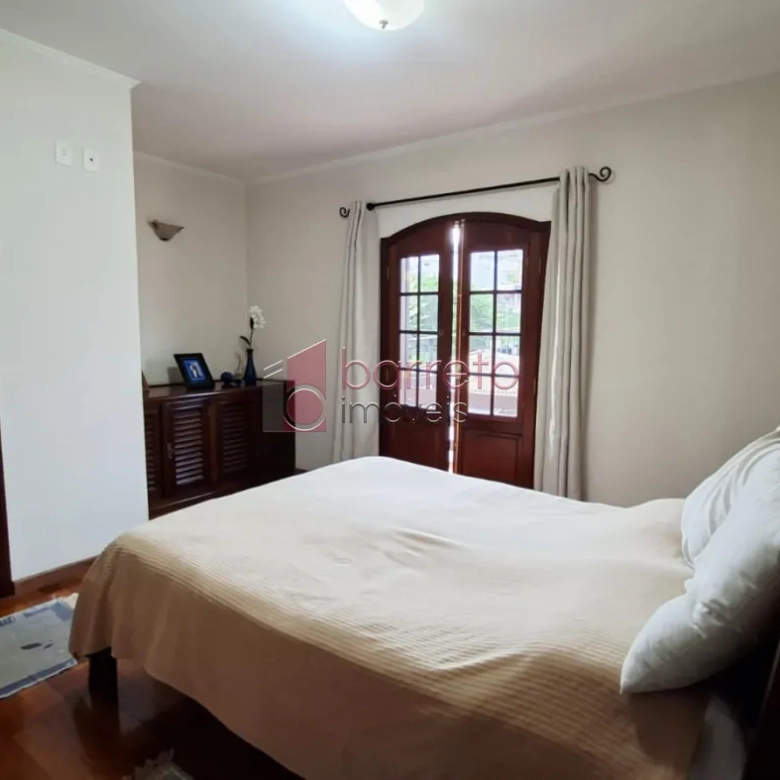 SOBRADO À VENDA NO BAIRRO VILA GALVÃO – JUNDIAÍ/SP
