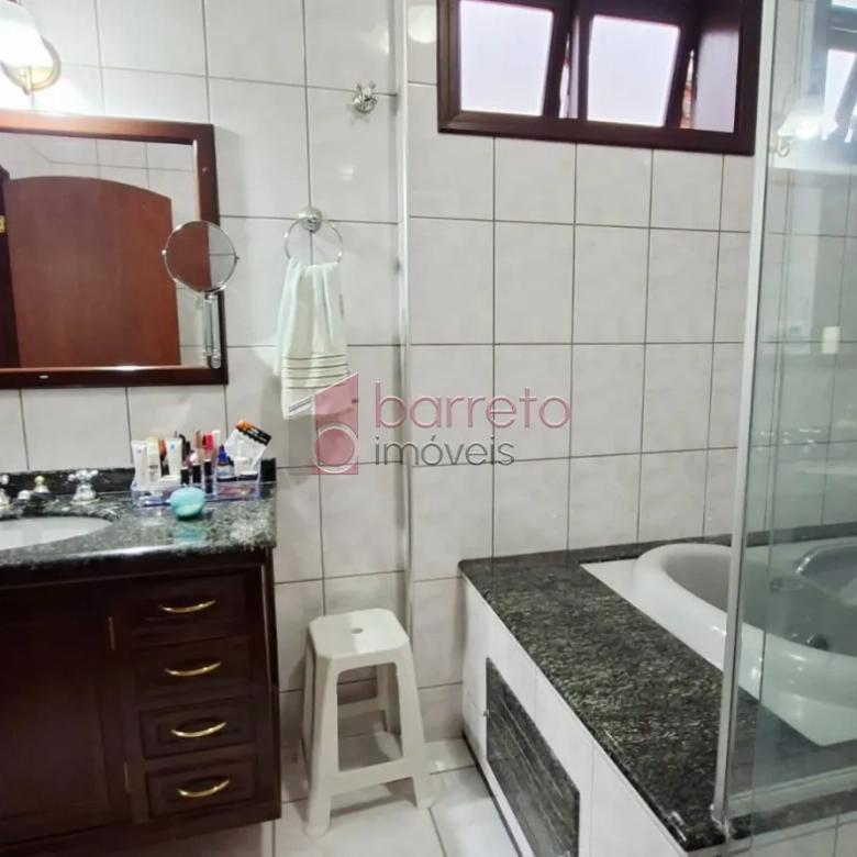 SOBRADO À VENDA NO BAIRRO VILA GALVÃO – JUNDIAÍ/SP