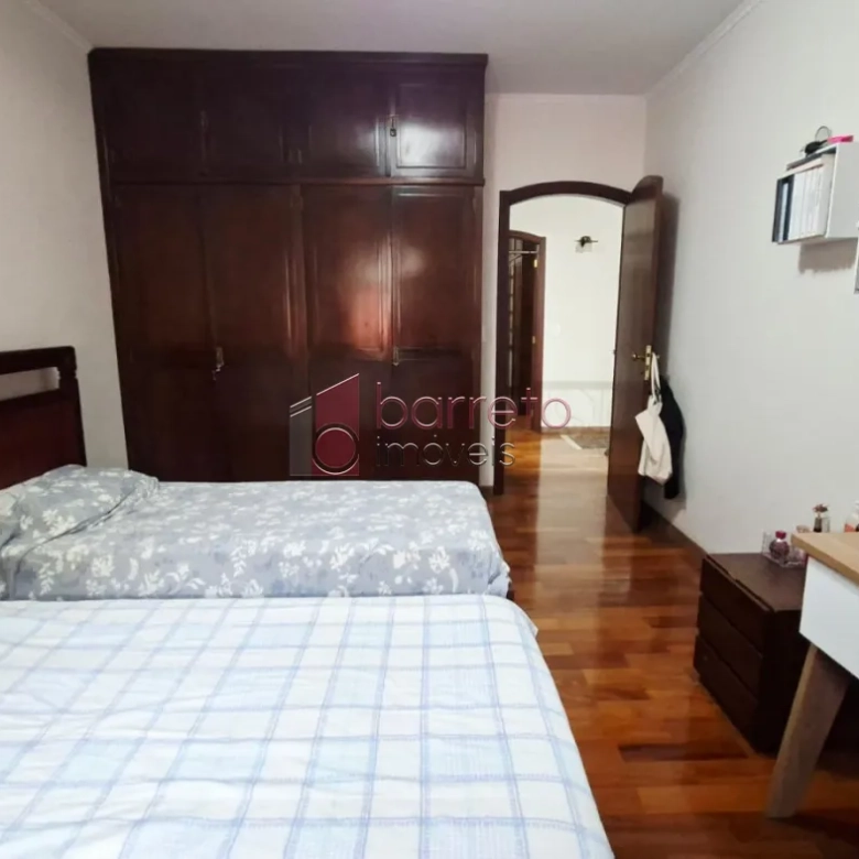 SOBRADO À VENDA NO BAIRRO VILA GALVÃO – JUNDIAÍ/SP