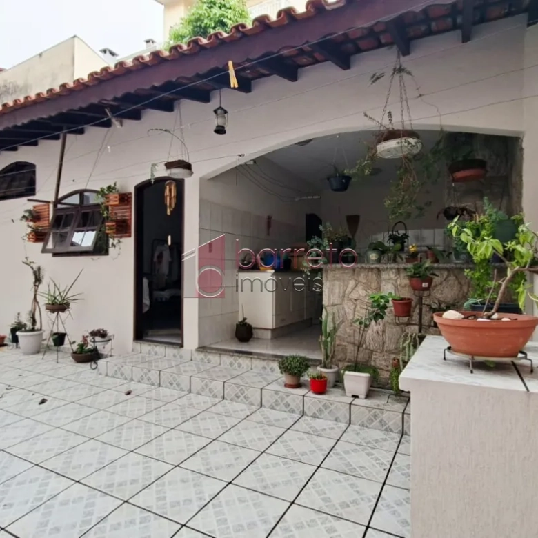 SOBRADO À VENDA NO BAIRRO VILA GALVÃO – JUNDIAÍ/SP