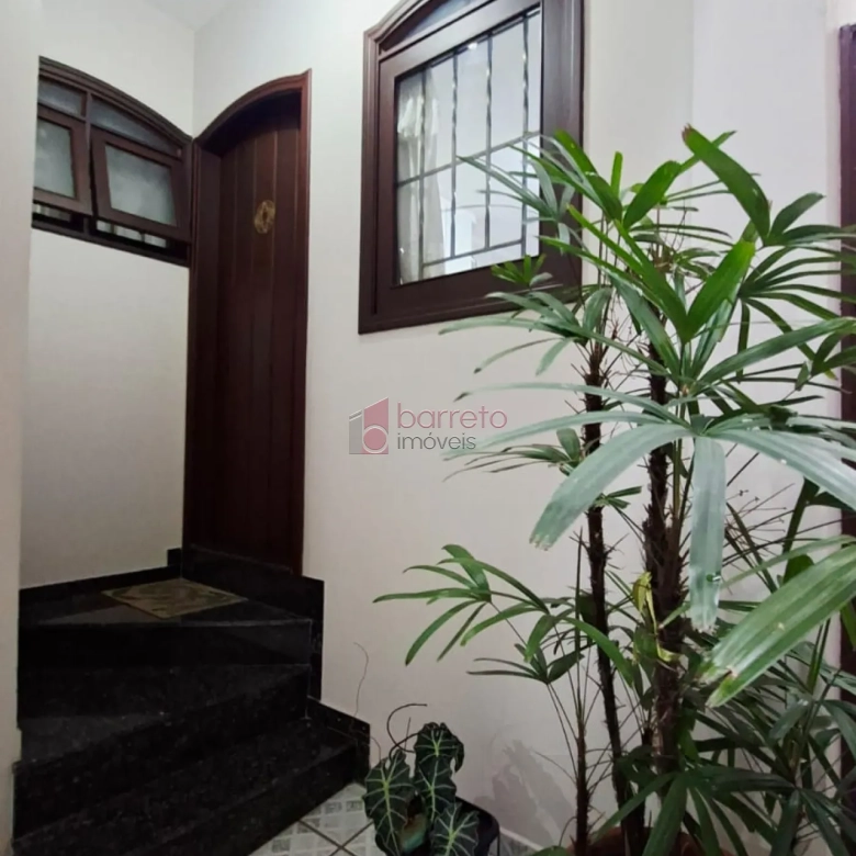 SOBRADO À VENDA NO BAIRRO VILA GALVÃO – JUNDIAÍ/SP