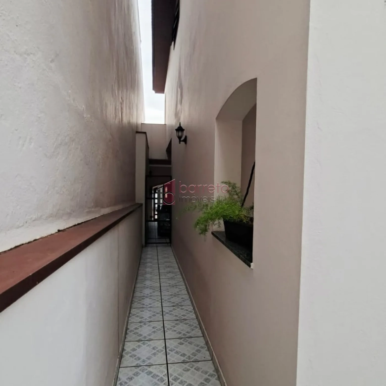 SOBRADO À VENDA NO BAIRRO VILA GALVÃO – JUNDIAÍ/SP