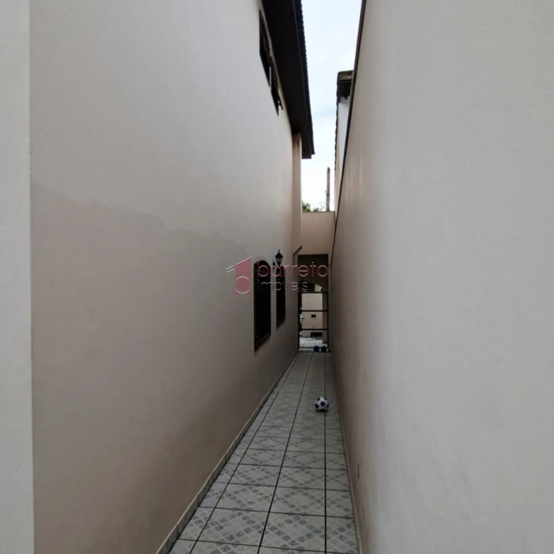 SOBRADO À VENDA NO BAIRRO VILA GALVÃO – JUNDIAÍ/SP