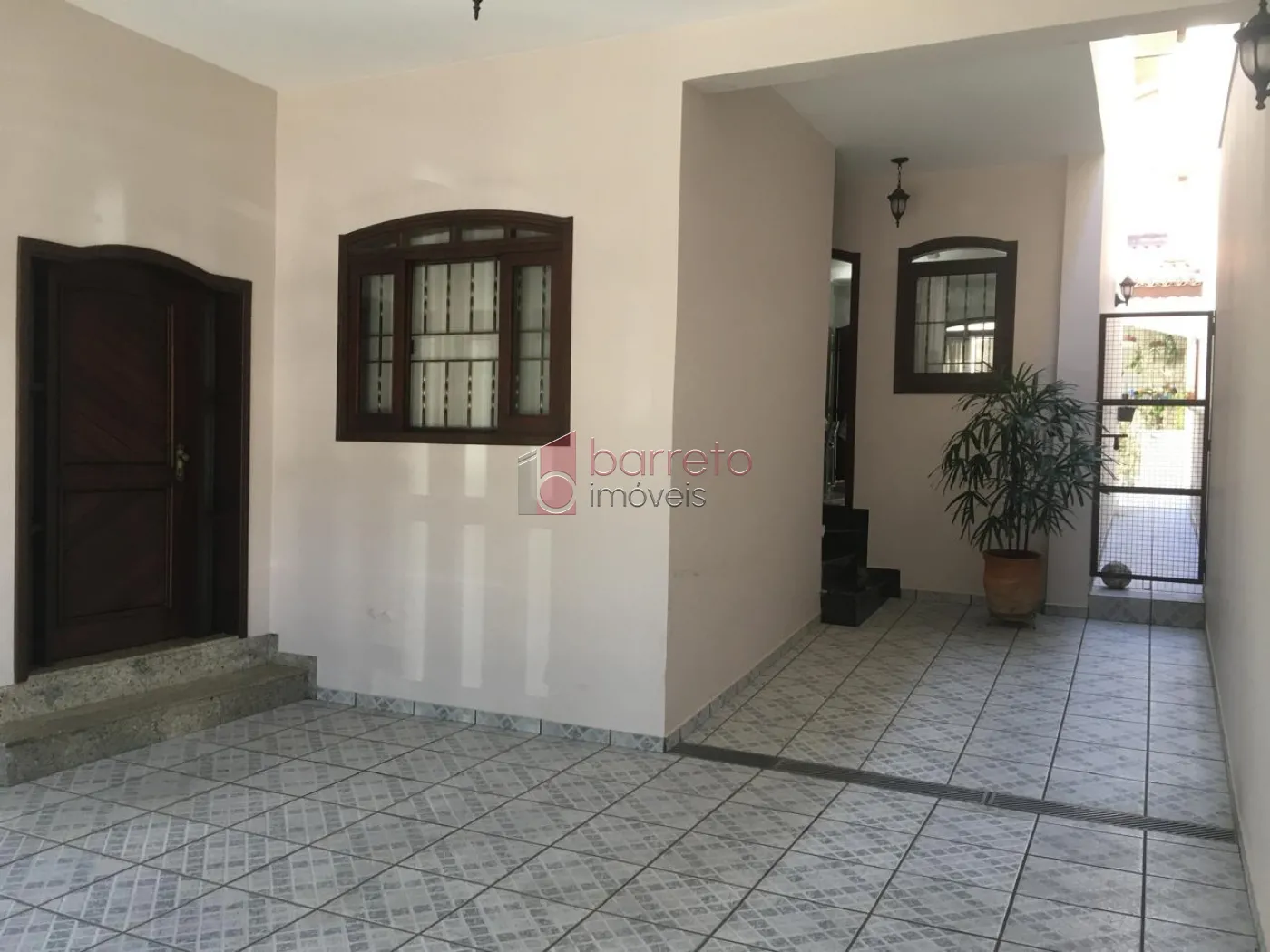 SOBRADO À VENDA NO BAIRRO VILA GALVÃO – JUNDIAÍ/SP