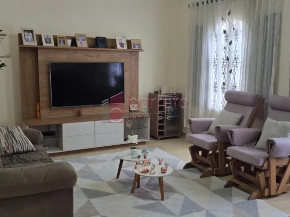 CASA SOBRADO À VENDA NO BAIRRO VILA JOSEFINA – JUNDIAÍ/SP