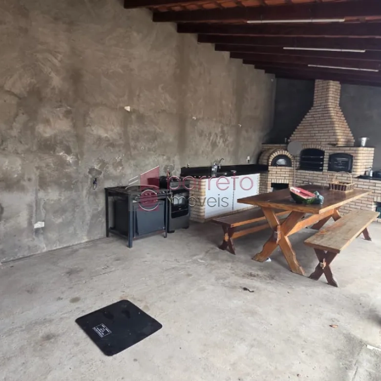 CASA TÉRREA À VENDA NO BAIRRO ÁGUA DOCE EM JUNDIAÍ/SP