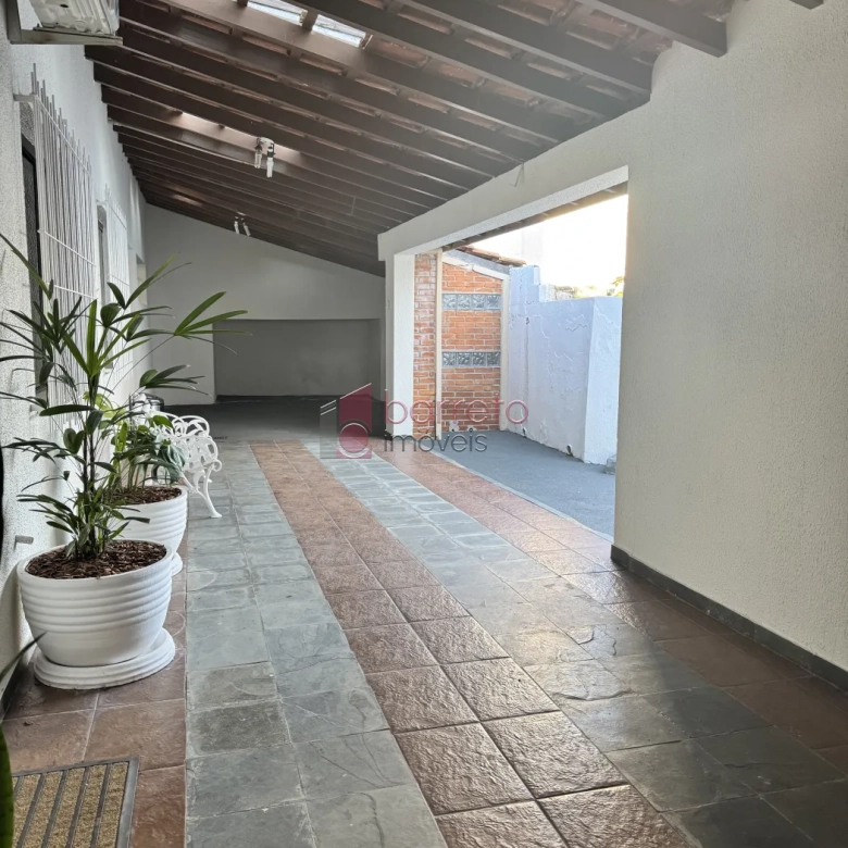 CASA TÉRREA PARA VENDA NO JARDIM CAXAMBÚ – JUNDIAÍ/SP