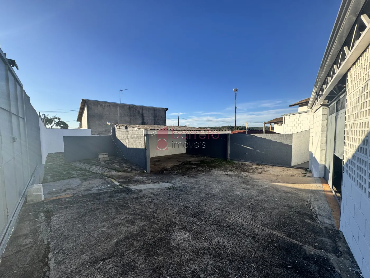 CASA TÉRREA PARA VENDA NO JARDIM CAXAMBÚ – JUNDIAÍ/SP