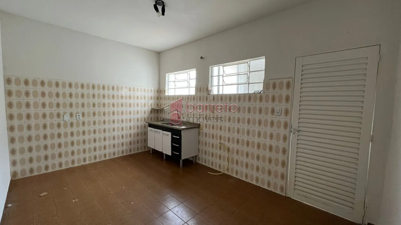 CASA COM ENTRADA INDEPENDENTE PARA VENDA E LOCAÇÃO NO JARDIM BONFIGLIOLI – JUNDIAÍ/SP