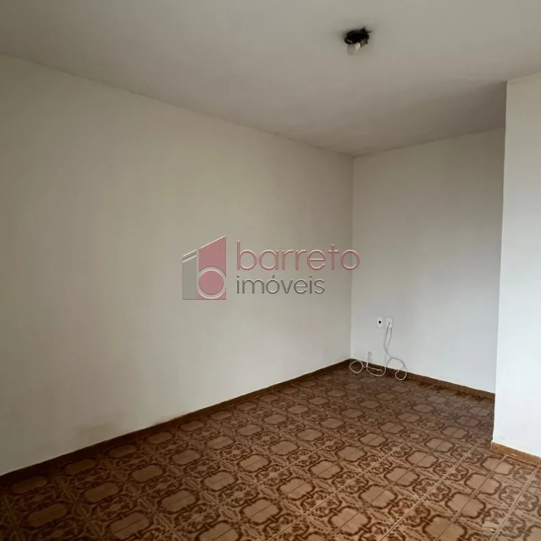 CASA COM ENTRADA INDEPENDENTE PARA VENDA E LOCAÇÃO NO JARDIM BONFIGLIOLI – JUNDIAÍ/SP