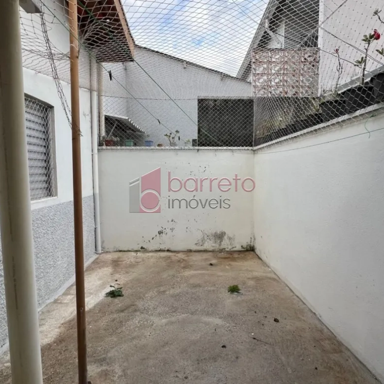 CASA COM ENTRADA INDEPENDENTE PARA VENDA E LOCAÇÃO NO JARDIM BONFIGLIOLI – JUNDIAÍ/SP