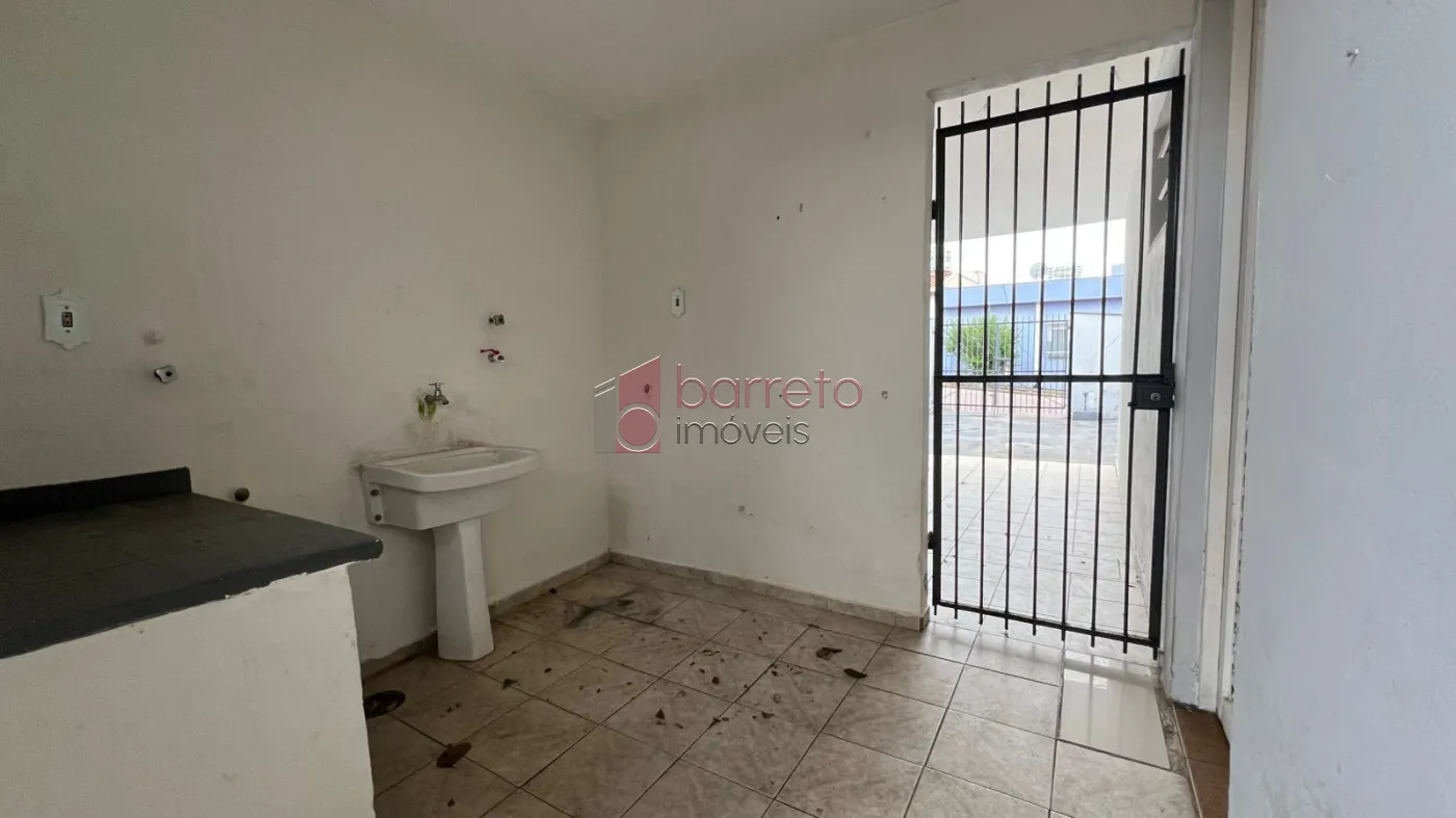 CASA COM ENTRADA INDEPENDENTE PARA VENDA E LOCAÇÃO NO JARDIM BONFIGLIOLI – JUNDIAÍ/SP
