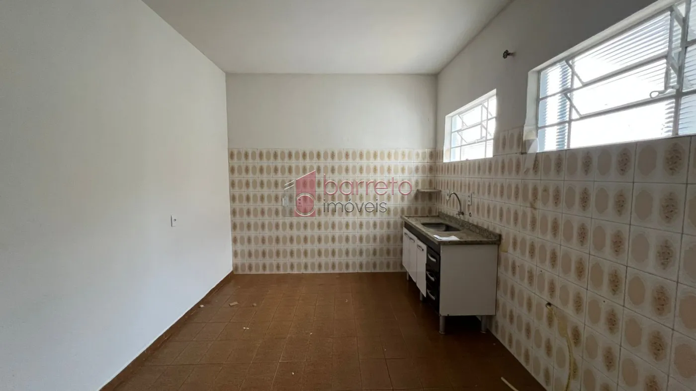 CASA COM ENTRADA INDEPENDENTE PARA VENDA E LOCAÇÃO NO JARDIM BONFIGLIOLI – JUNDIAÍ/SP