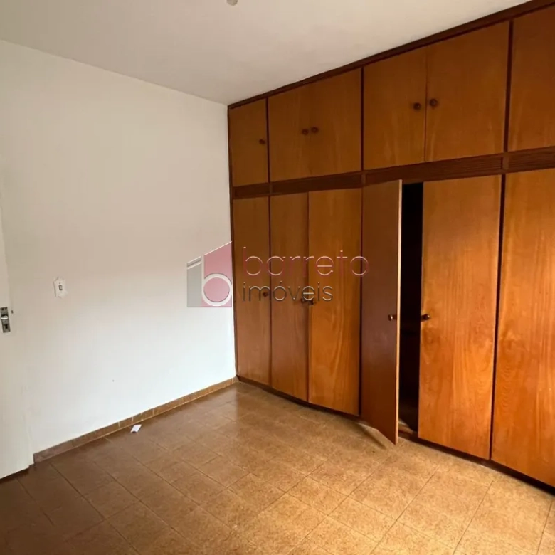 CASA COM ENTRADA INDEPENDENTE PARA VENDA E LOCAÇÃO NO JARDIM BONFIGLIOLI – JUNDIAÍ/SP