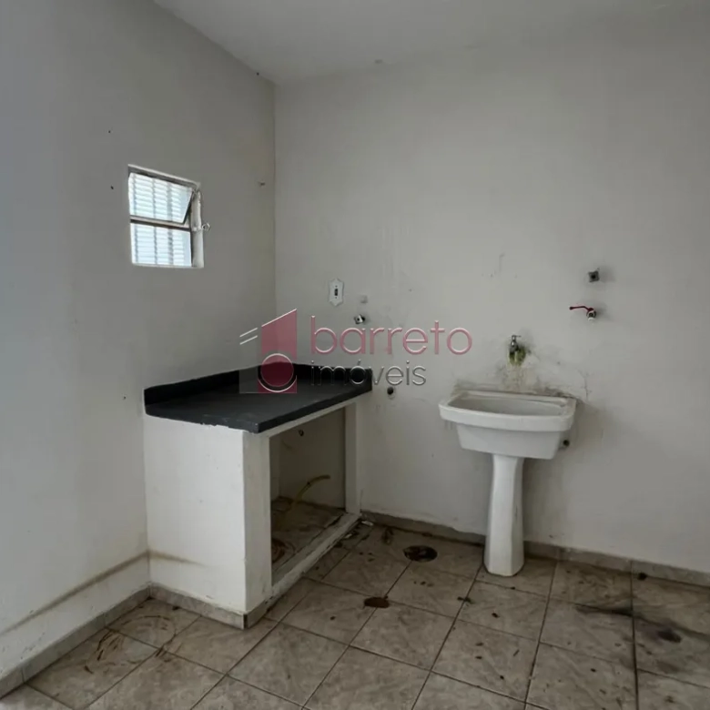 CASA COM ENTRADA INDEPENDENTE PARA VENDA E LOCAÇÃO NO JARDIM BONFIGLIOLI – JUNDIAÍ/SP
