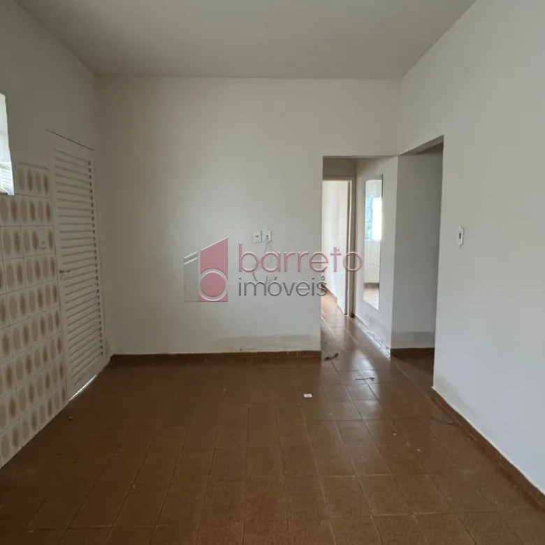 CASA COM ENTRADA INDEPENDENTE PARA VENDA E LOCAÇÃO NO JARDIM BONFIGLIOLI – JUNDIAÍ/SP