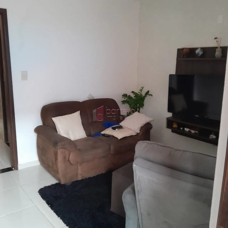 CASA TÉRREA COM EDÍCULA À VENDA NO JARDIM BÚFALO EM JUNDIAÍ/SP