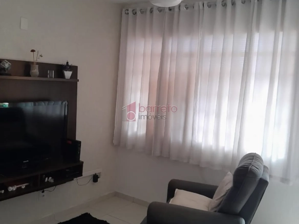 CASA TÉRREA COM EDÍCULA À VENDA NO JARDIM BÚFALO EM JUNDIAÍ/SP