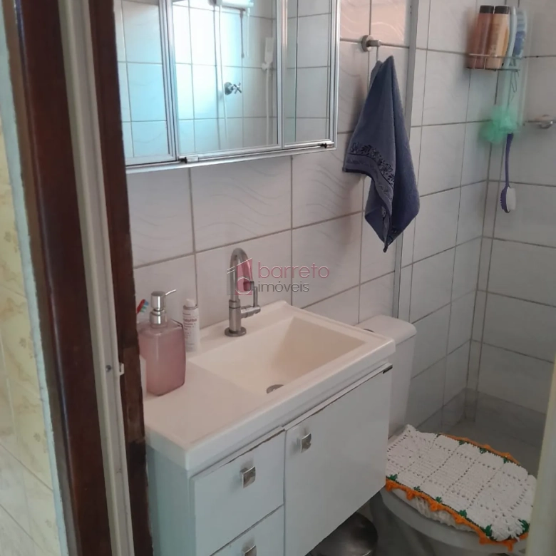 CASA TÉRREA COM EDÍCULA À VENDA NO JARDIM BÚFALO EM JUNDIAÍ/SP