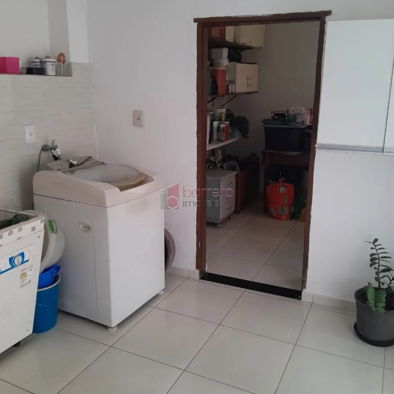 CASA TÉRREA COM EDÍCULA À VENDA NO JARDIM BÚFALO EM JUNDIAÍ/SP