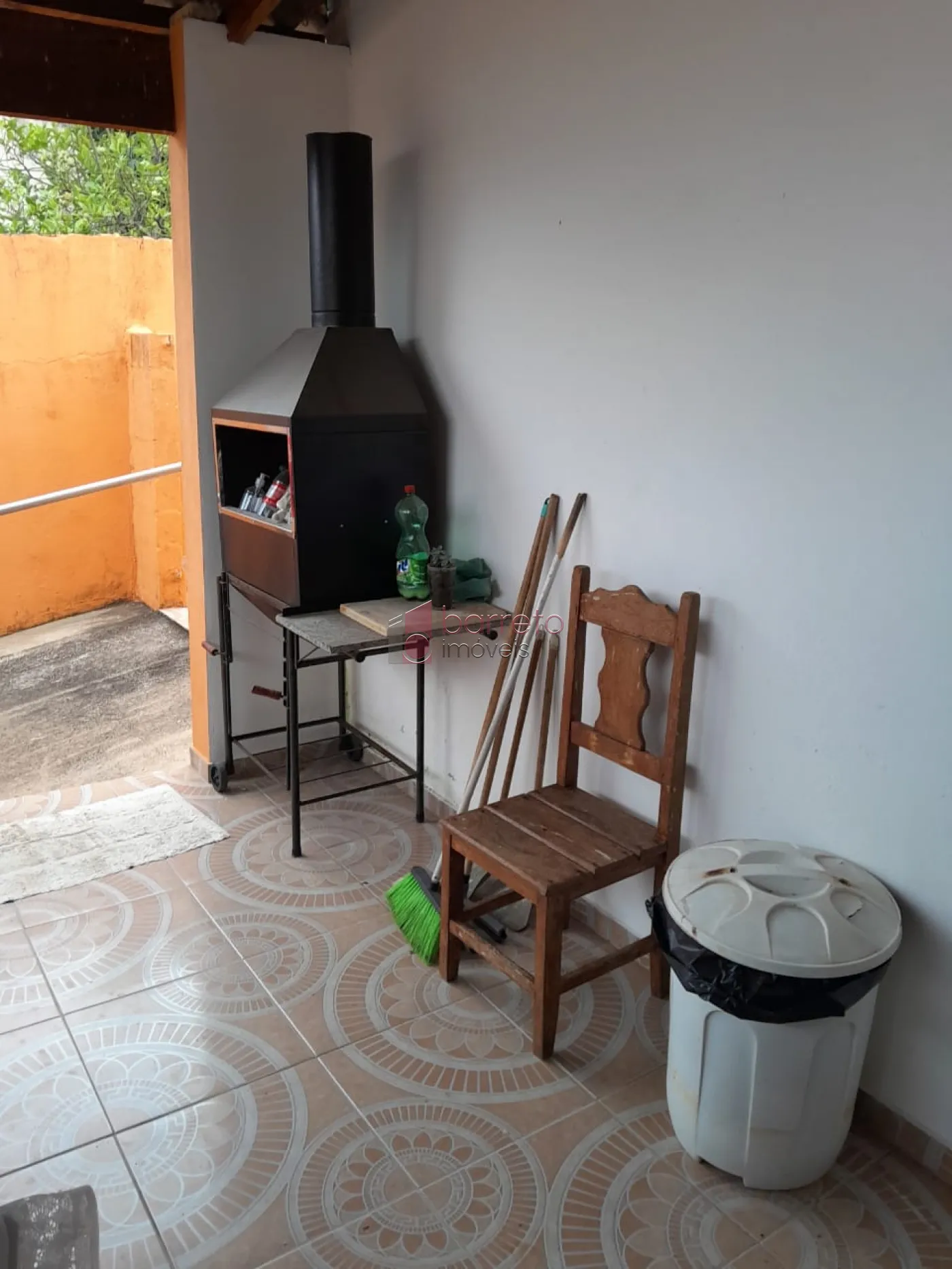CASA TÉRREA COM EDÍCULA À VENDA NO JARDIM BÚFALO EM JUNDIAÍ/SP