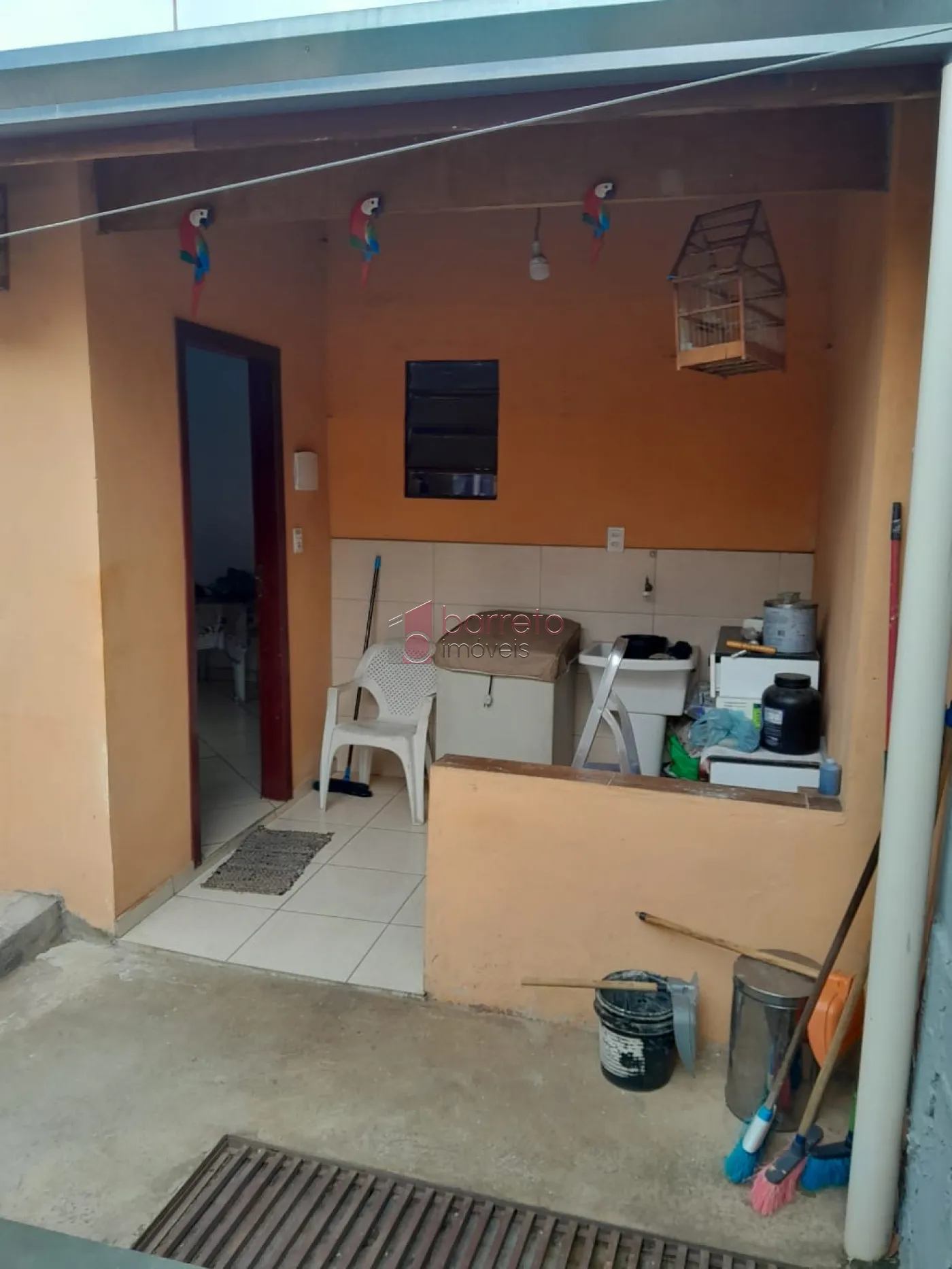 CASA TÉRREA COM EDÍCULA À VENDA NO JARDIM BÚFALO EM JUNDIAÍ/SP