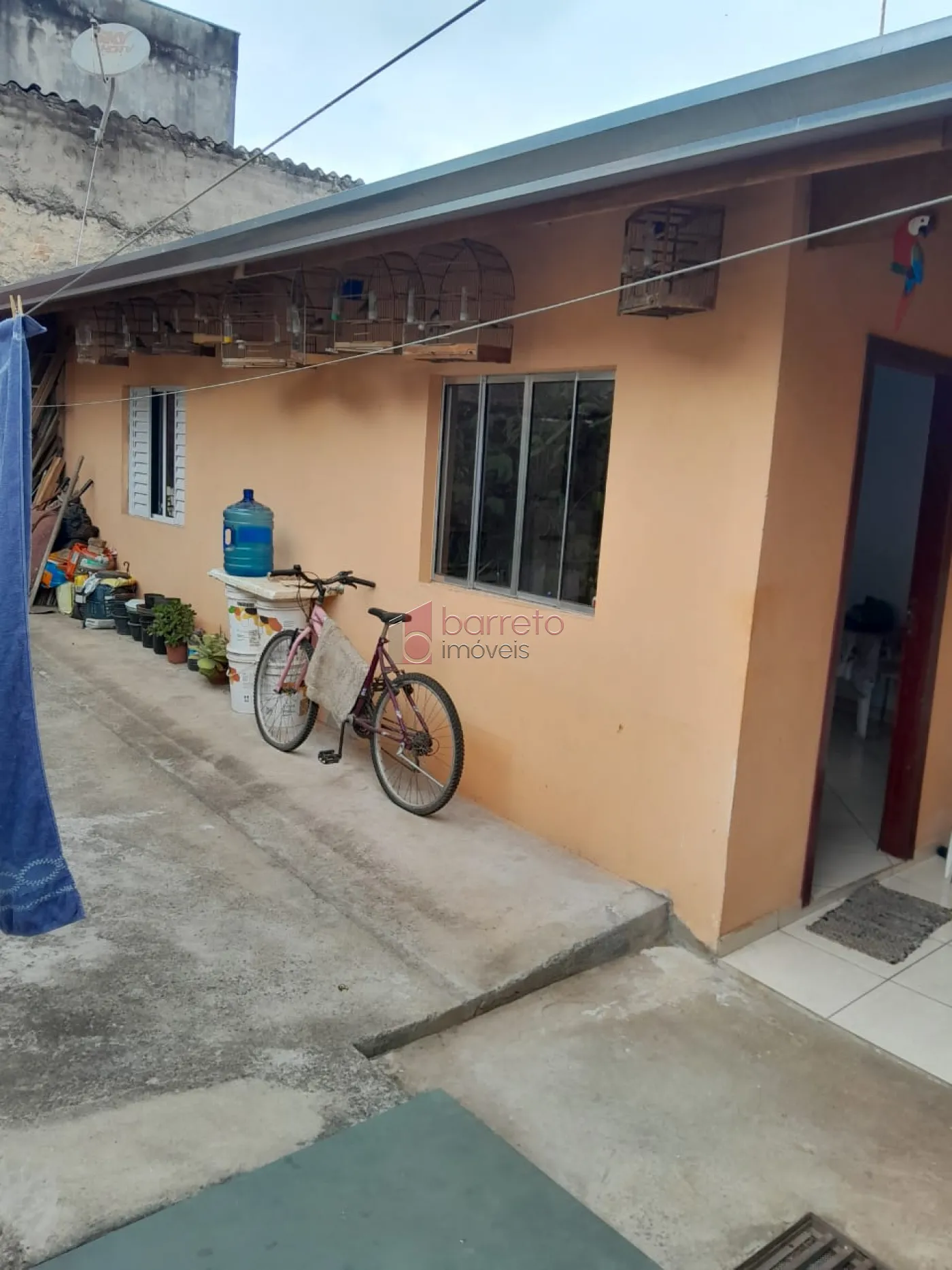 CASA TÉRREA COM EDÍCULA À VENDA NO JARDIM BÚFALO EM JUNDIAÍ/SP