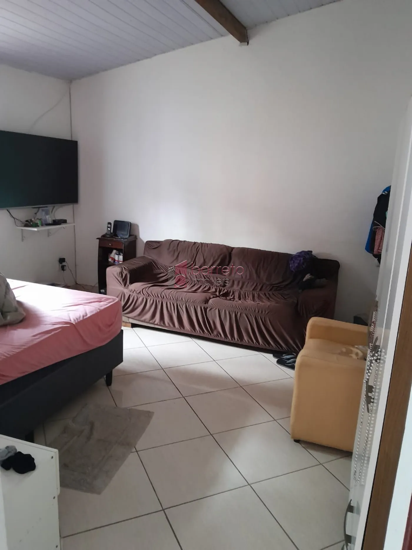 CASA TÉRREA COM EDÍCULA À VENDA NO JARDIM BÚFALO EM JUNDIAÍ/SP