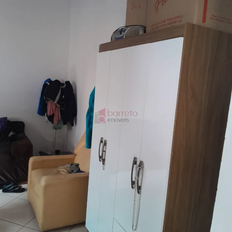 CASA TÉRREA COM EDÍCULA À VENDA NO JARDIM BÚFALO EM JUNDIAÍ/SP