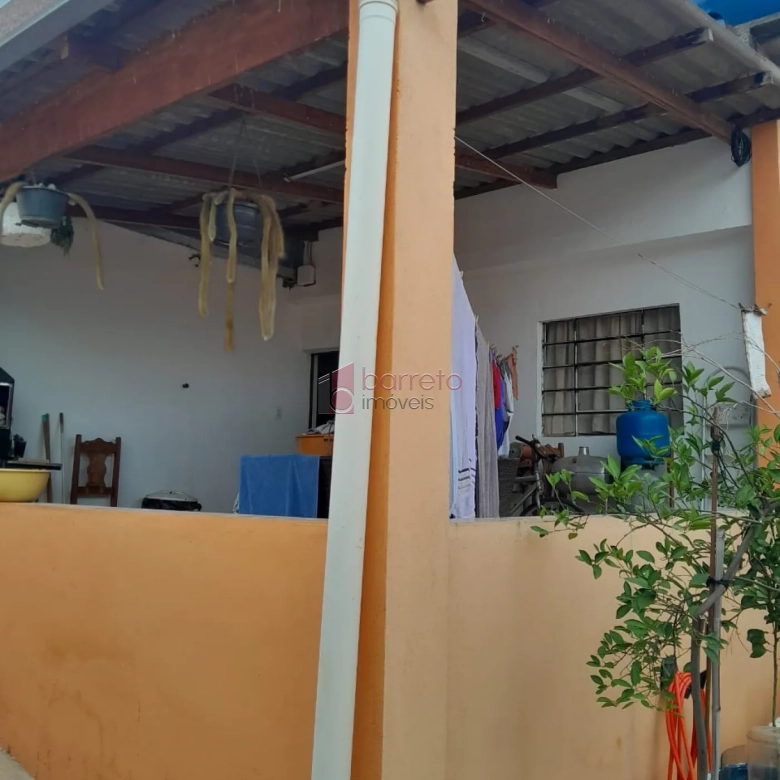 CASA TÉRREA COM EDÍCULA À VENDA NO JARDIM BÚFALO EM JUNDIAÍ/SP