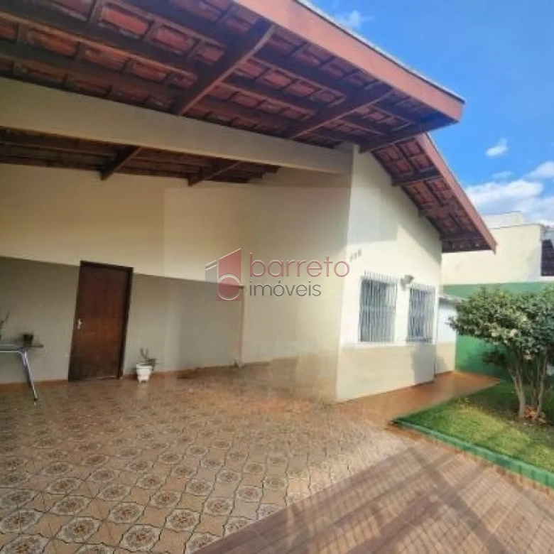 CASA TÉRREA PARA VENDA E LOCAÇÃO NO BAIRRO JARDIM PLANALTO – JUNDIAÍ/SP